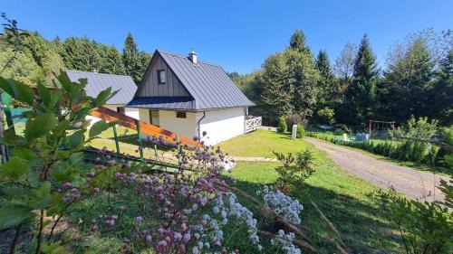 Stiavnicke Bane Casa | Štiavnické chalúpky pri Richňavských jazerách