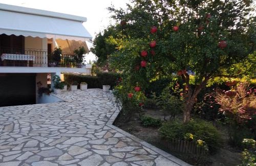 Gefira Mpania Apartamento | Ήσυχο σπίτι στη Ναύπακτο