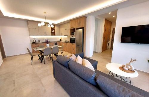 Violi Charaki Casa | Αngélique Pool garden apartment
