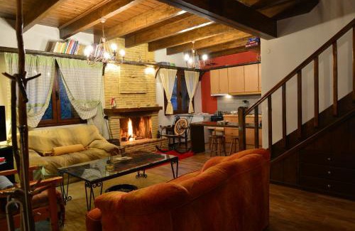 Mesaia Trikala Casa | Γήλοφος