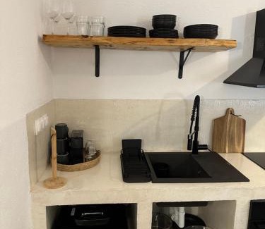 Polichrono Villa | Γεράνι Suite in Ktima Gerostathi