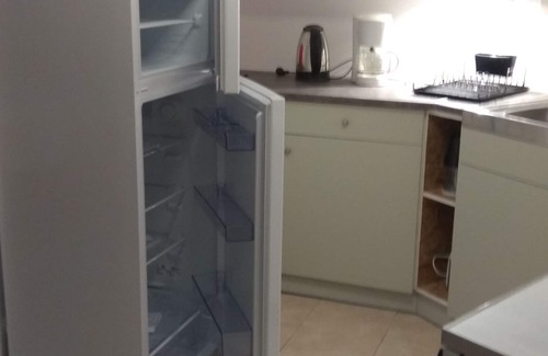 Karystos Apartamento | Apartamento con jardín cerca de la maravillosa playa