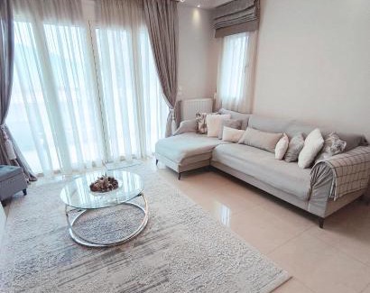 Ioannina Casa | Η πέρλα της λίμνης/The lake's pearl