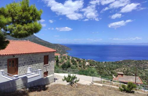 Sampatiki Casa | Κατοικία Πανόραμα, Πραγματευτή Λεωνιδίου, Τ.Κ.22300