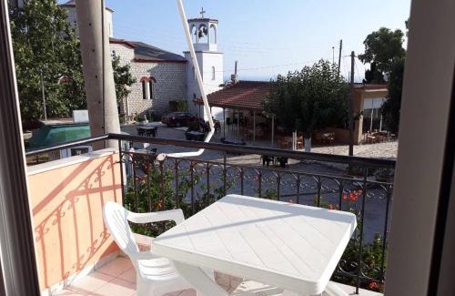 Loutsa Apartamento | ΠΗΛΙΟΣ ΦΩΤΙΟΣ