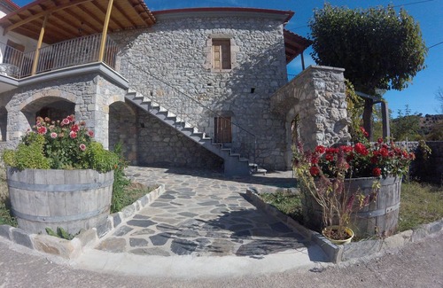 Karyes Apartamento | Casa de piedra tradicional de Stonebuilt, montaña Parnon, Karyes Lakonias
