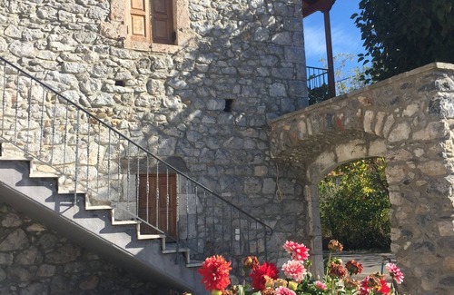 Karyes Apartamento | Casa de piedra tradicional de Stonebuilt, montaña Parnon, Karyes Lakonias