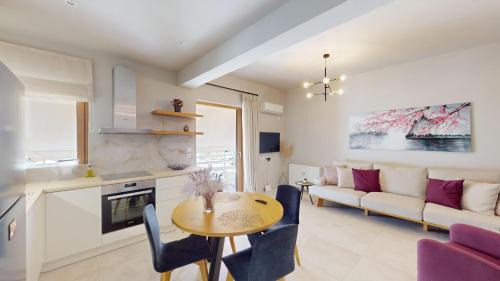 Glyfada Apartamento | Υπέροχο Νέο Ρετιρέ Διαμέρισμα στην Γλυφάδα