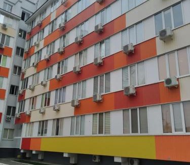 Dzerzhyns'kyi District Apartamento | Алексеевские акварели.
