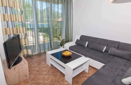 Kamenari Apartamento | Апартаменты в Каменари