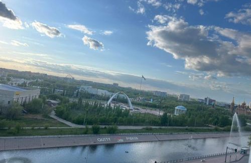Aktobe Apartamento | Апартаменты напротив парка , с красивым видом
