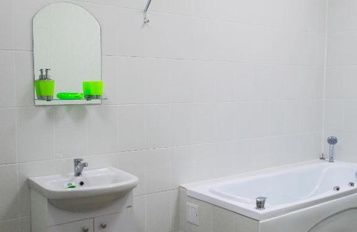 Omsk Apartamento | Апартаменты 6-я Линия 99
