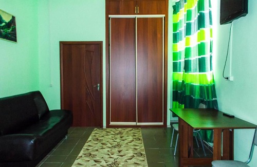 Omsk Apartamento | Апартаменты 6-я Линия 99
