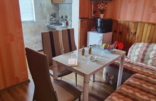 Kazanlak Apartamento | Апартамент ДАНИ Apartament Dani