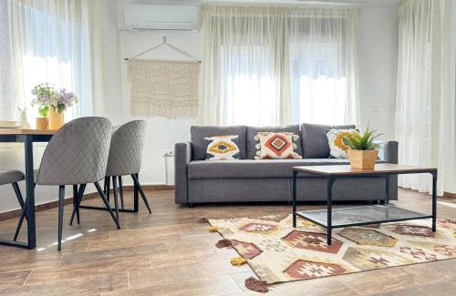 Zlatograd Apartamento | Апартамент за гости Лена Златоград