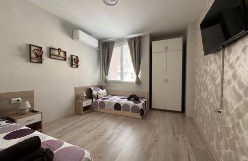 Stara Zagora Apartamento | Апартамент за гости Кари - Самонастаняване и Безплатен паркинг!