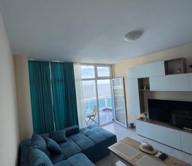 Budjaka Apartamento | Апартамент Лариди