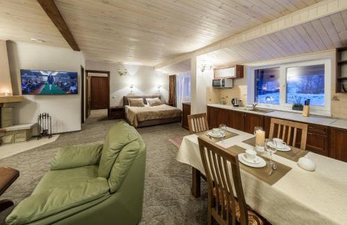 Yasinya Apartamento | Апарт-отель 5 каминов