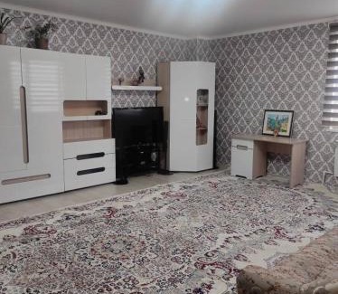 Aktobe Apartamento | Большая трехкомнатная квартира