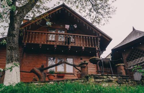 Yaremche Casa | Будиночок в Карпатах