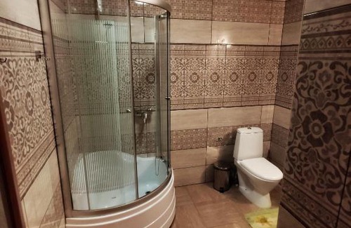 Novoabzakovo Apartamento | Бунгало Club Меблированные комнаты
