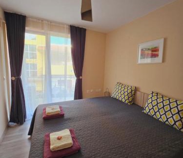Ravda Apartamento | Бутикови апартаменти Емона