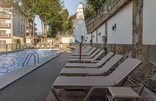 Yaremche Hotel | Ведмежа гора Panorama Spa Resort