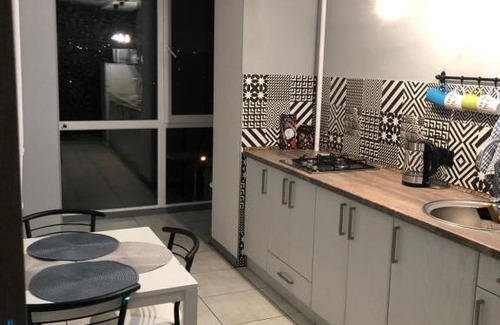 Zaporozhye Apartamento | Видовая однокомнатная квартира в центре города