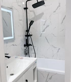 Oskemen Apartamento | Вид на парк