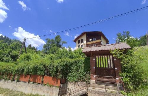Smolyan Casa | Вила Беевски