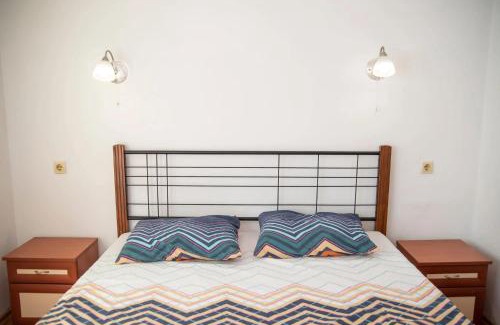 Sinemoretz Casa | вила Лора
