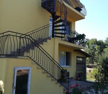Sinemoretz Casa | Вила Сириус