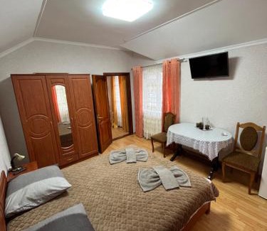 Polyana Hotel | Вікторія