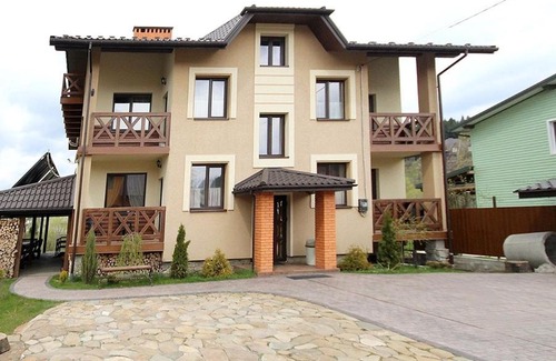 Skhidnytsya Apartamento | Вілла Северин