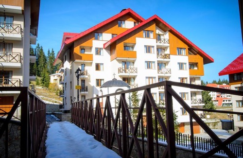 Pamporovo Apartamento | Голям апартамент в Лъки Пампорово комплекс