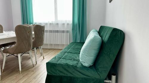 Almaty Apartamento | Городской поцелуй