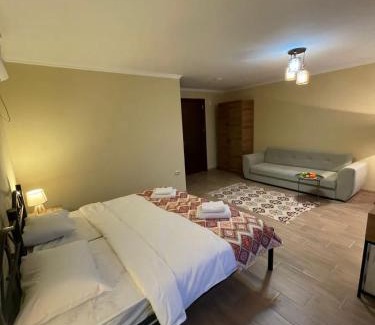 Khelvachauri Casa | Гостевой Дом Батумский Двор