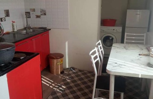 Osh Casa | Гостевой дом Мариям