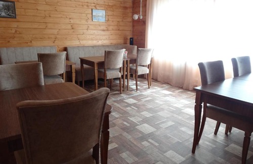 Molochnoye Casa | гостевой дом Русская изба