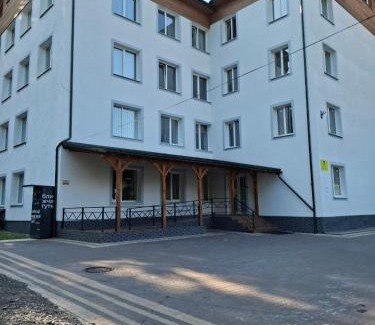 Ivano-Frankivsk Oblast Hotel | Готель Верховинський