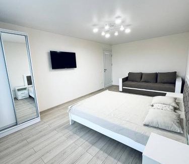 Berehove Casa | Двокімнатна квартира на Корятовича, 2Б