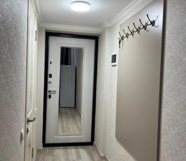 Sverdlov District Apartamento | Двухуровневая 1-к квартира