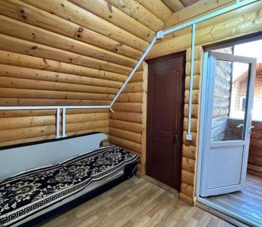 Naryn Region Casa | Деревяшка
