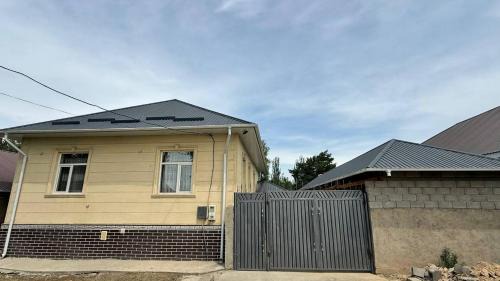 Karakol Casa | Дом у Реки