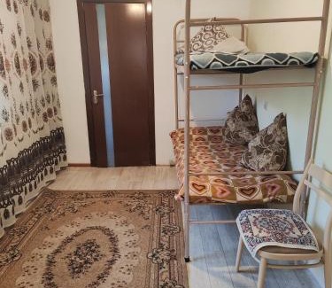 Almaty Apartamento | Дом
