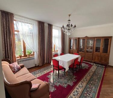 Tuzdybastau Apartamento | Дом