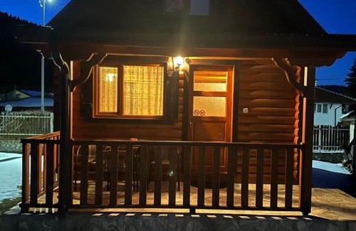Beli Iskar Apartamento | Еднофамилна дървена къщичка