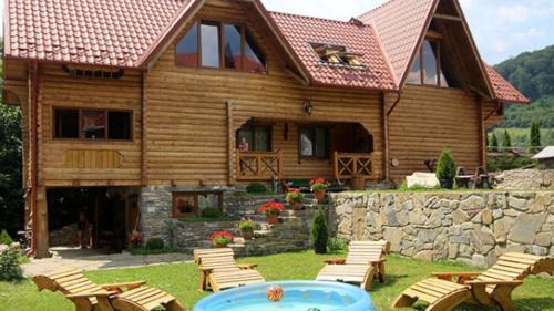 Mykulychyn Casa | Зарінок карпат
