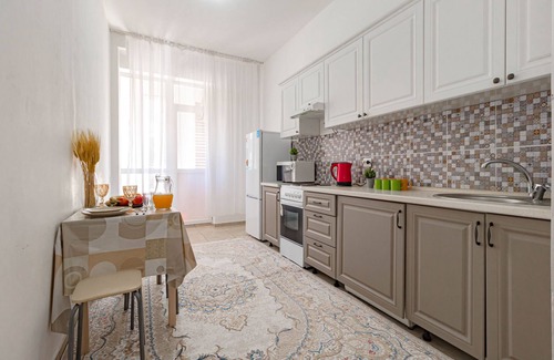Yesil District Apartamento | Кабанбай Батыра 60А-20 -27