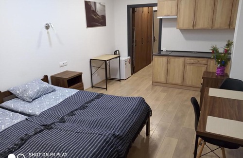 Solomjanskyj Apartamento | Квартира Вильямса. Метро 15 мин пешком